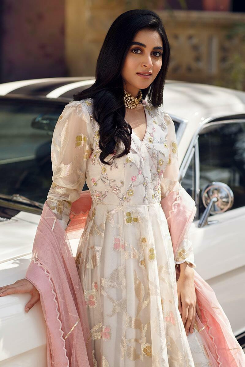 Floral White