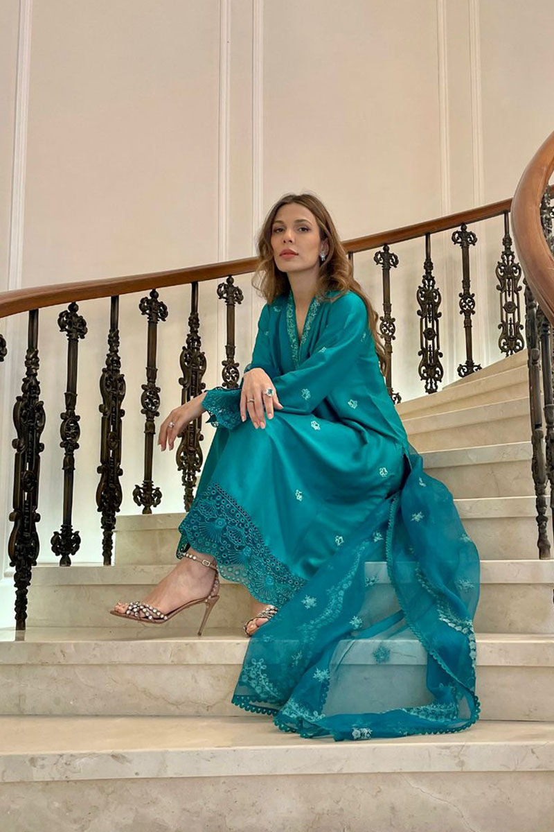 Marine Green