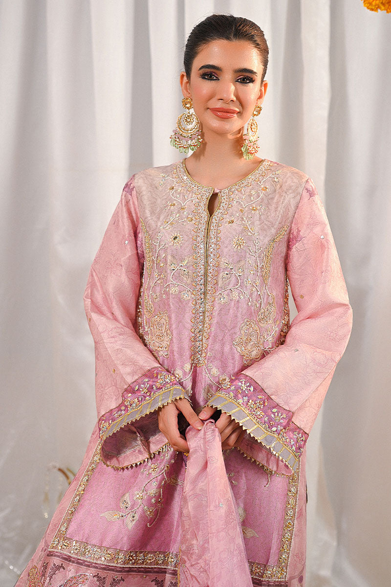 Momina