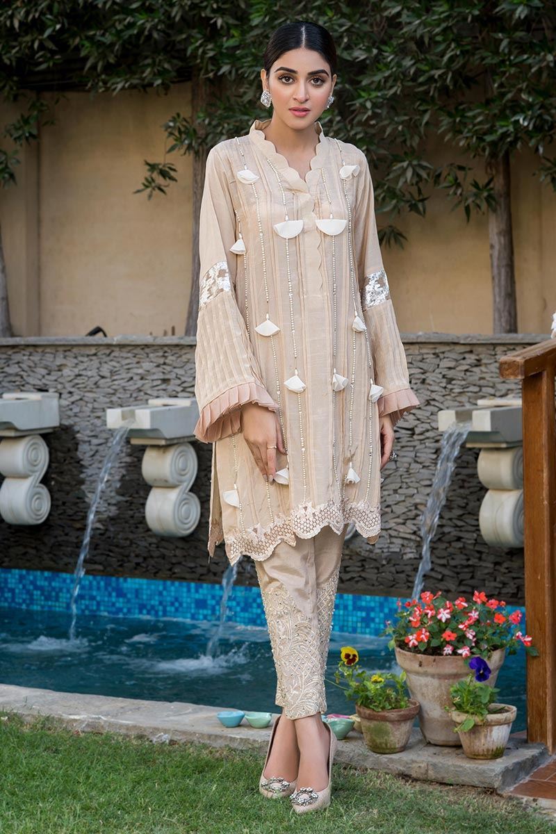 BEIGE TASSLES